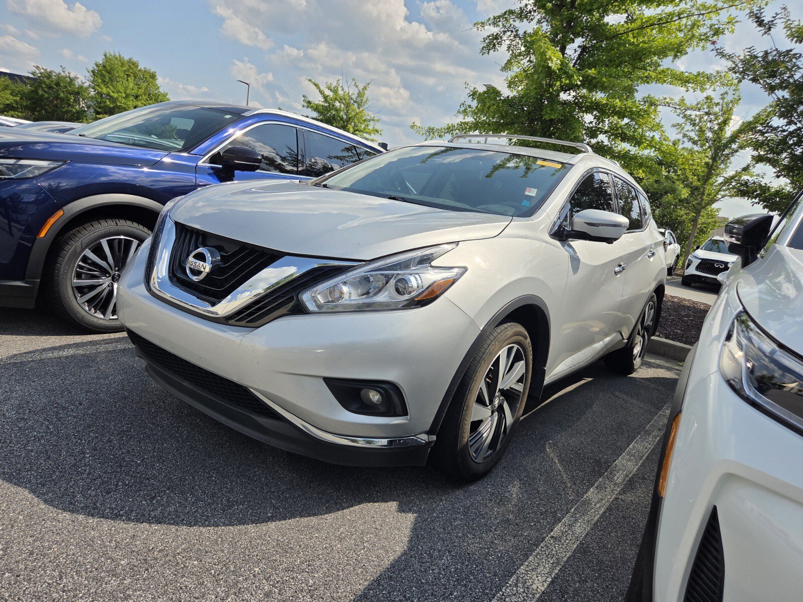 Used 2017 Nissan Murano Platinum w/ Cargo Package FWD image 4
