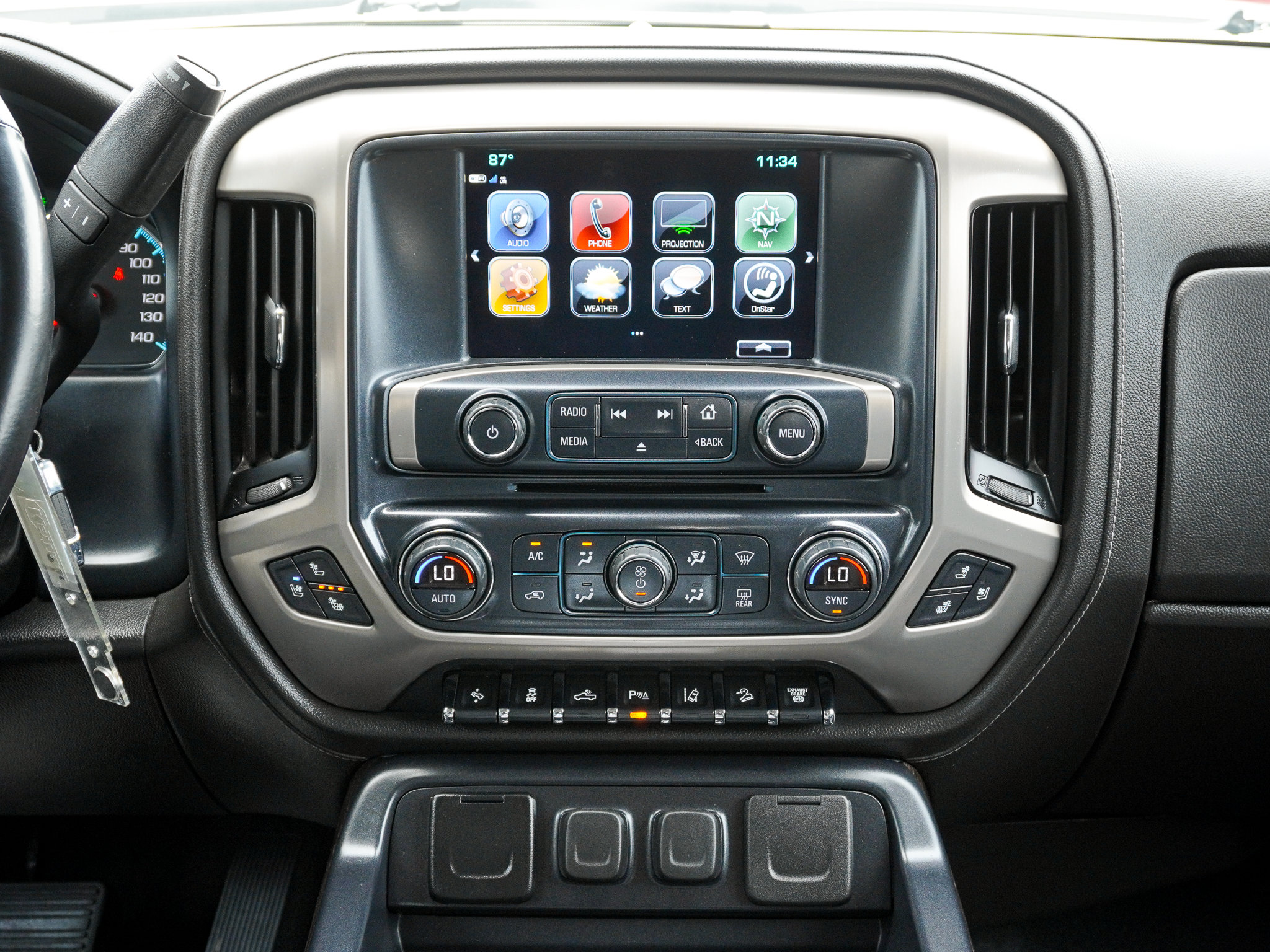 Used 2019 GMC Sierra 2500 Denali w/ Duramax Plus Package AWD/4WD image 33