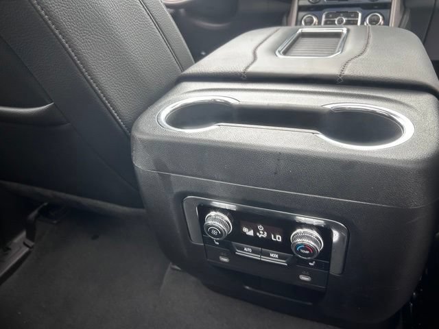 Used 2024 GMC Yukon Denali AWD/4WD image 31