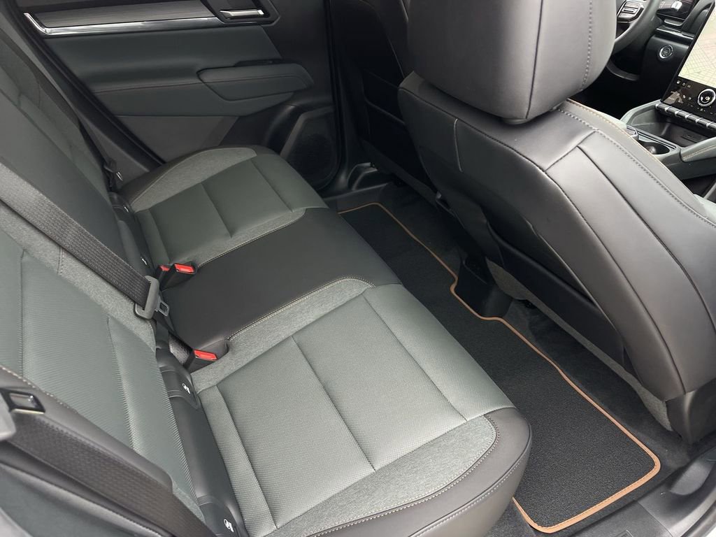 New 2026 GMC Terrain AT4 w/ Convenience Package III AWD/4WD image 26