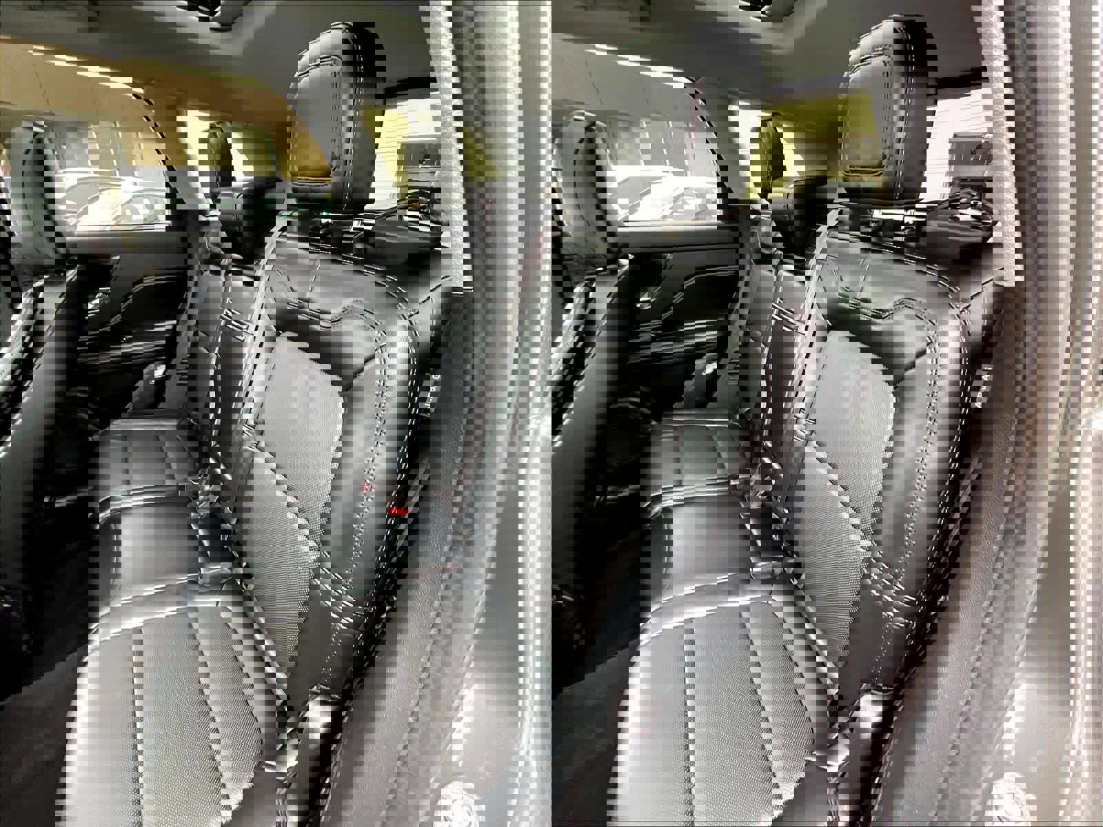 Used 2022 Lincoln Corsair AWD w/ Premium Package image 15