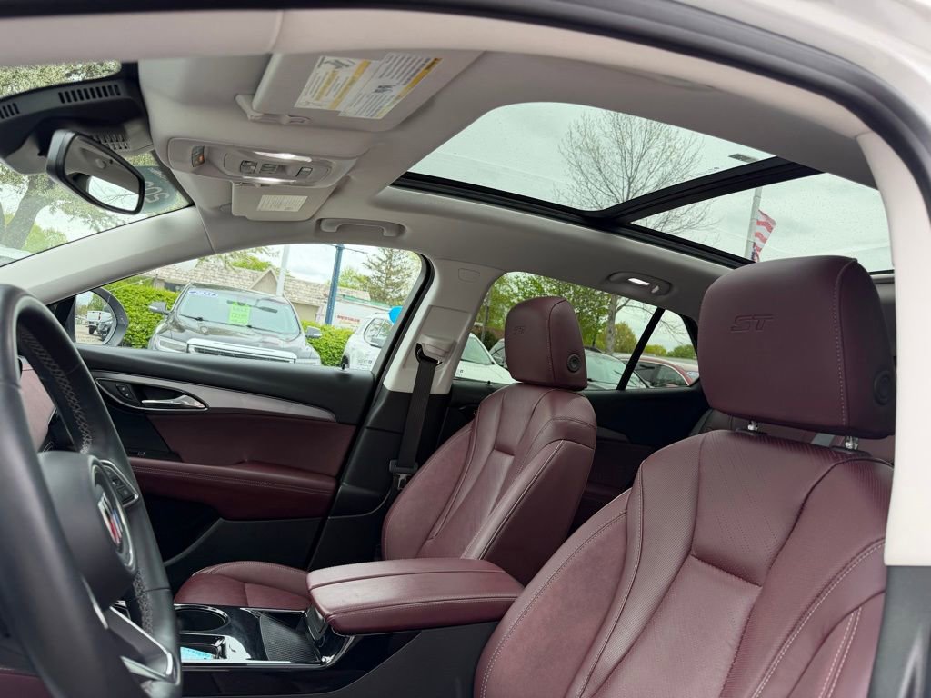 Certified 2024 Buick Envision Sport Touring AWD/4WD image 15