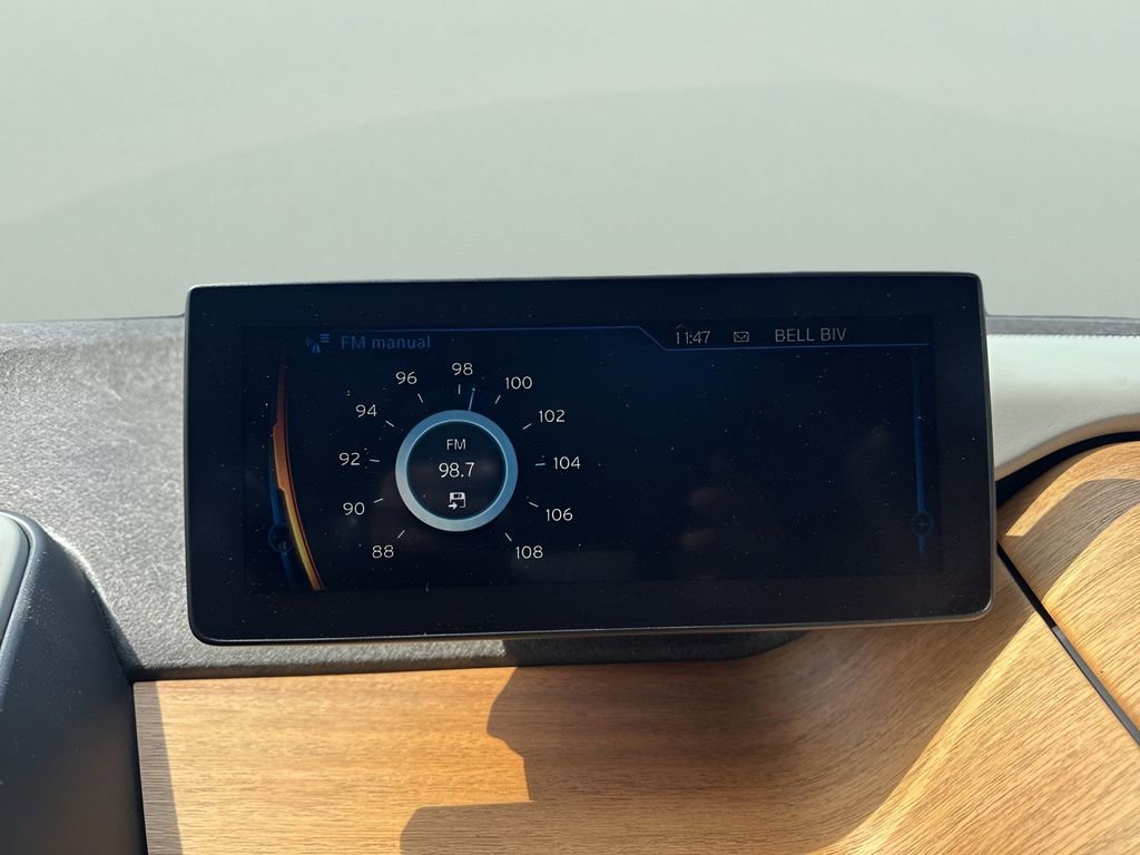 Used 2015 BMW i3 image 16