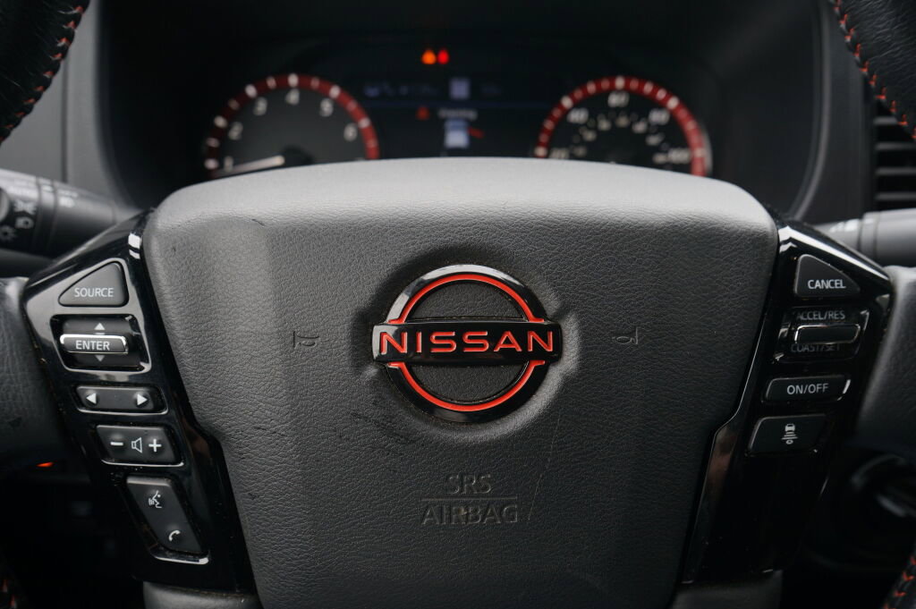 Used 2023 Nissan Frontier PRO-4X w/ Pro Convenience Package AWD/4WD image 22