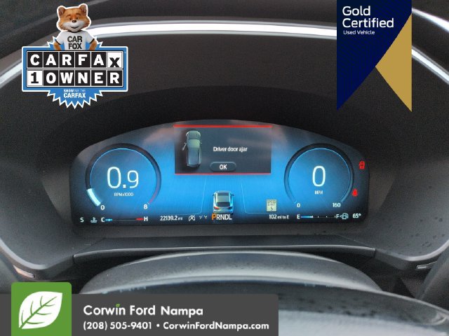 Certified 2025 Ford Escape Platinum AWD/4WD image 17