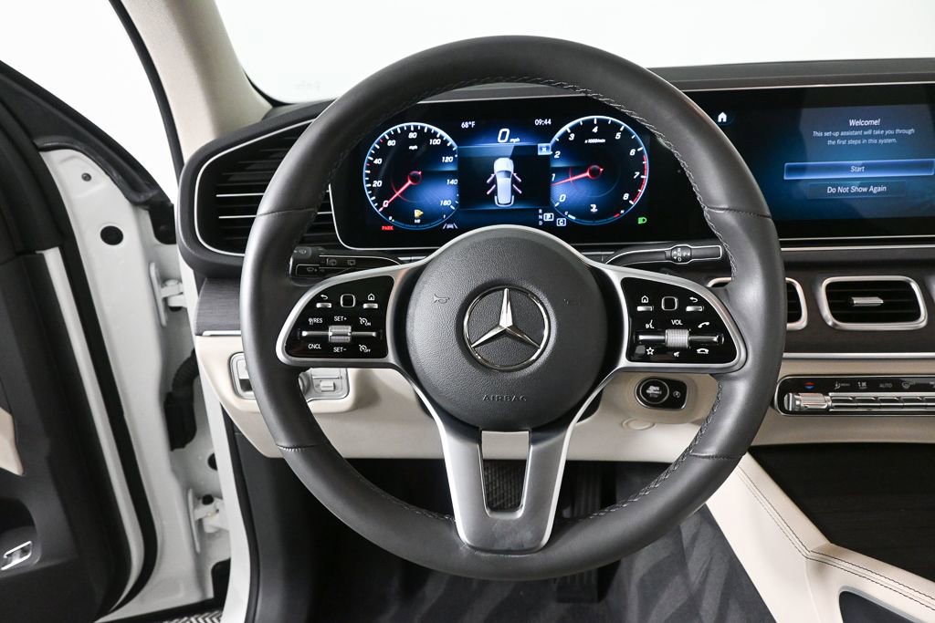 Used 2020 Mercedes-Benz GLE 350 4MATIC image 2