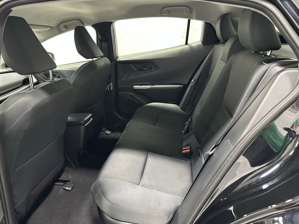 Used 2025 Toyota Prius LE FWD image 47