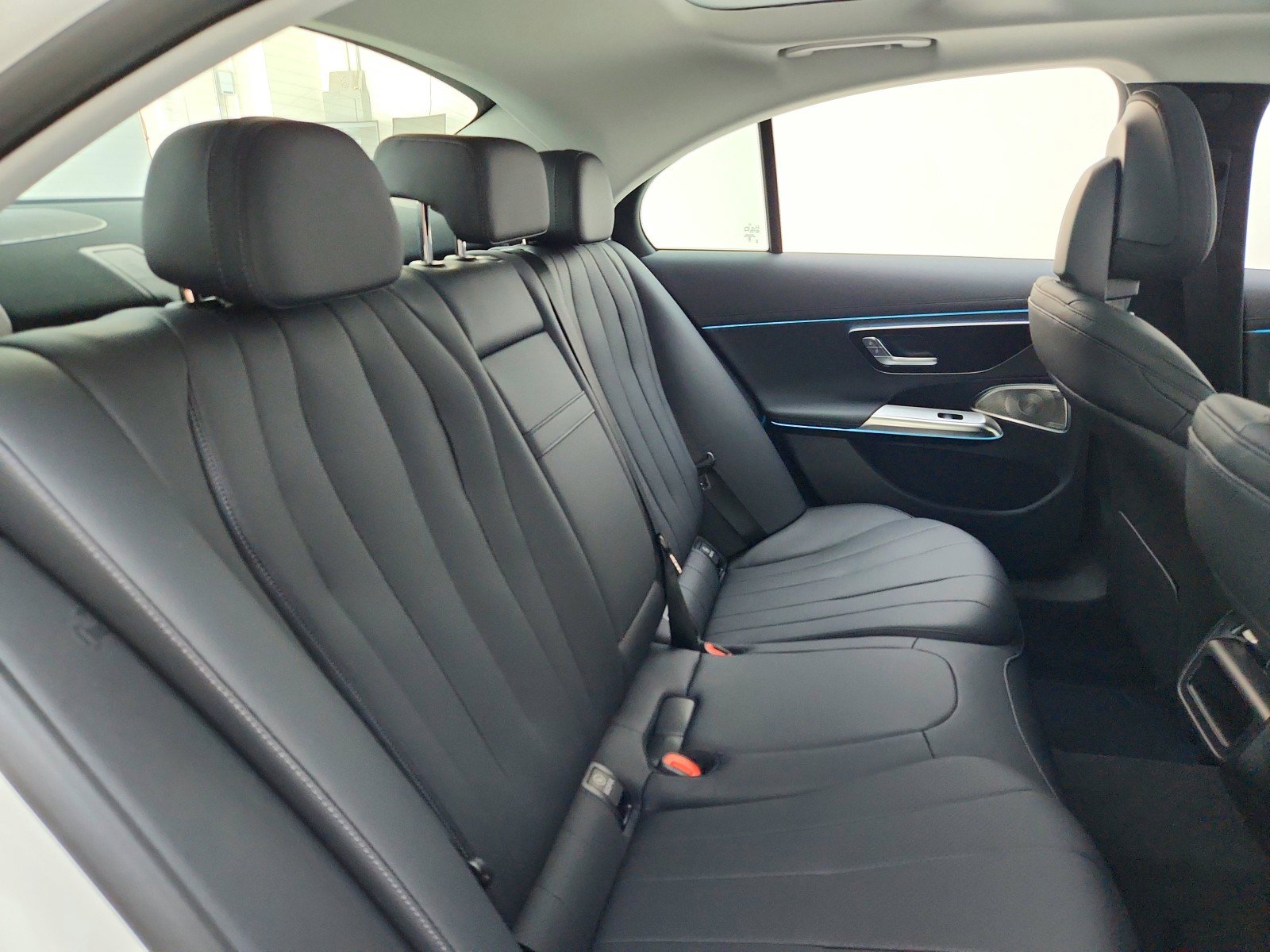 New 2026 Mercedes-Benz E 350 Sedan image 21