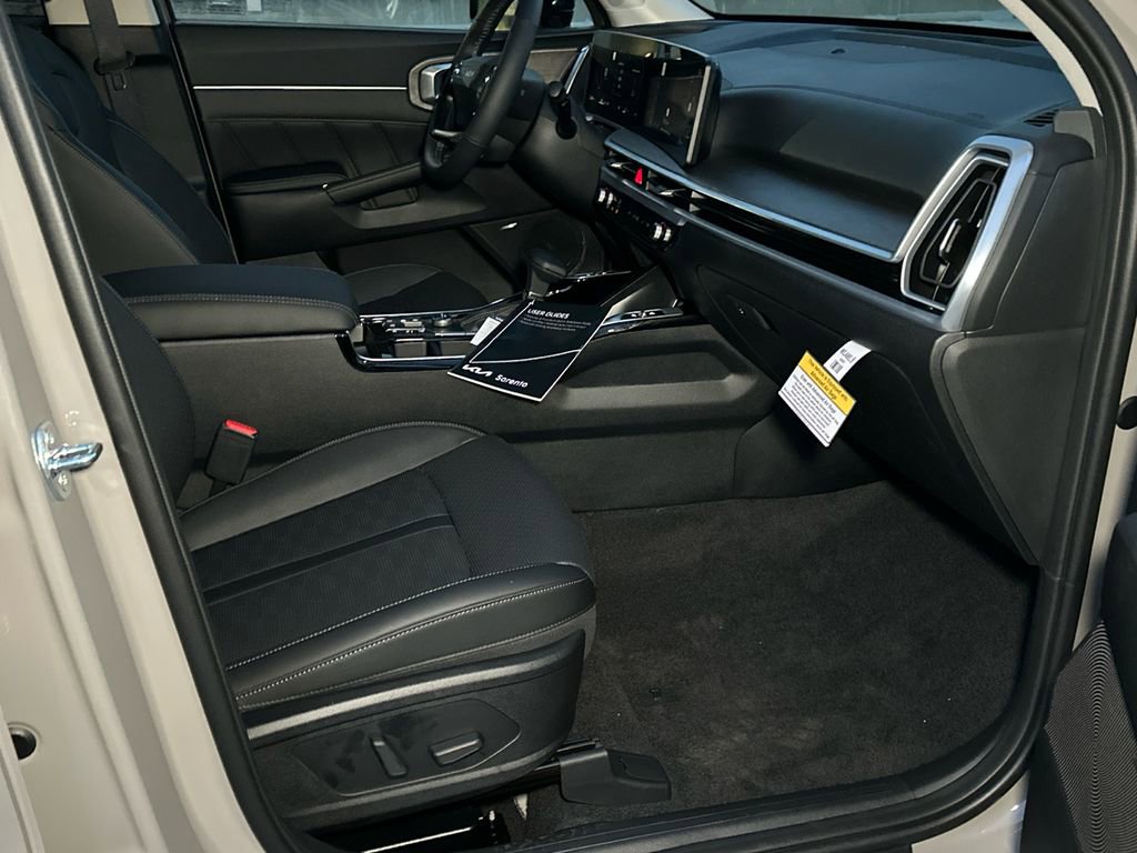 New 2026 Kia Sorento SX image 13