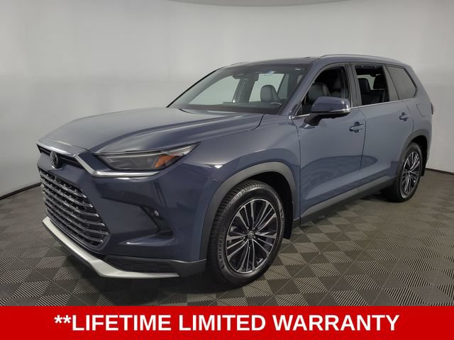 Used 2024 Toyota Grand Highlander AWD Hybrid image 3