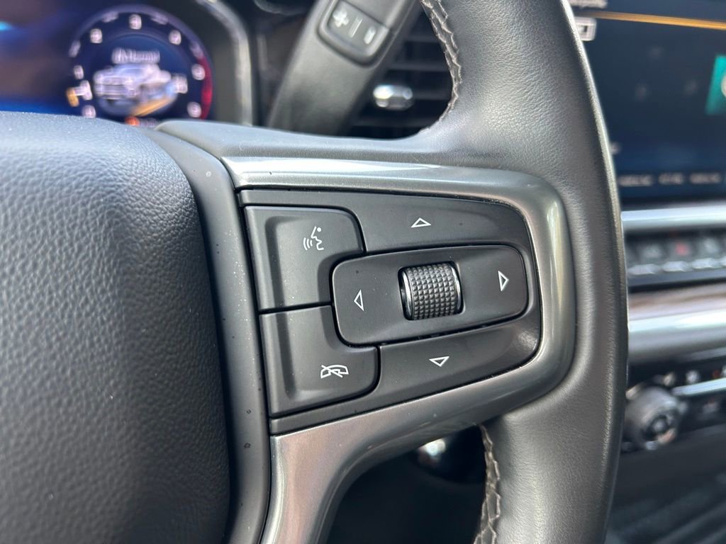 Used 2024 Chevrolet Silverado 3500 LT image 30