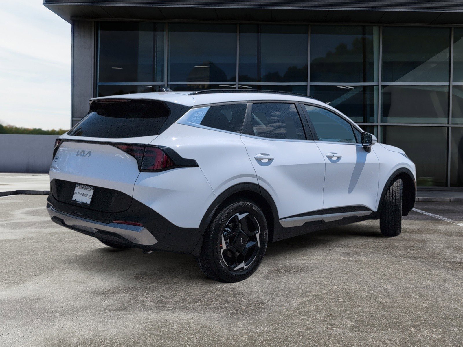 New 2026 Kia Sportage EX image 4