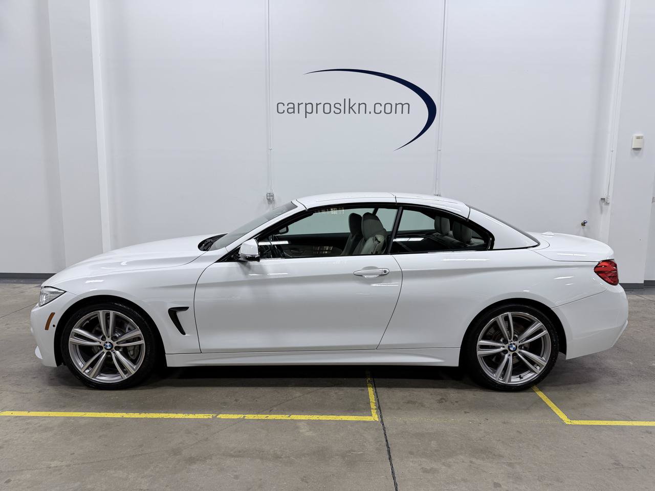 Used 2015 BMW 435i Convertible RWD image 4