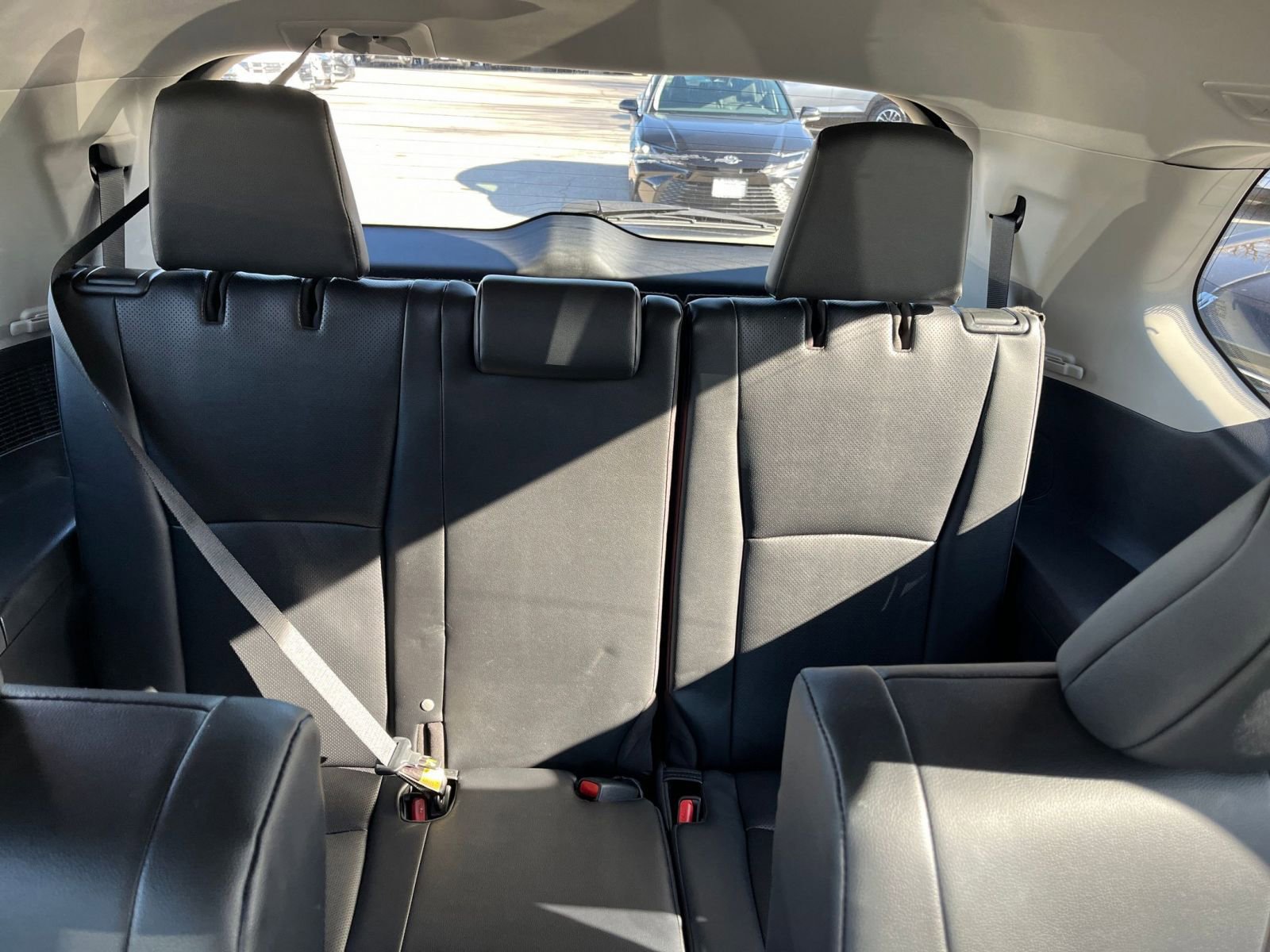 Used 2025 Toyota Grand Highlander FWD image 39