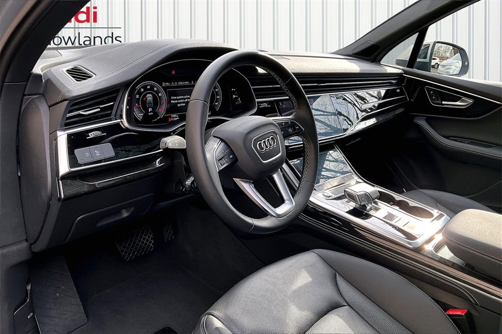 Used 2025 Audi Q7 2.0T Premium Plus image 17