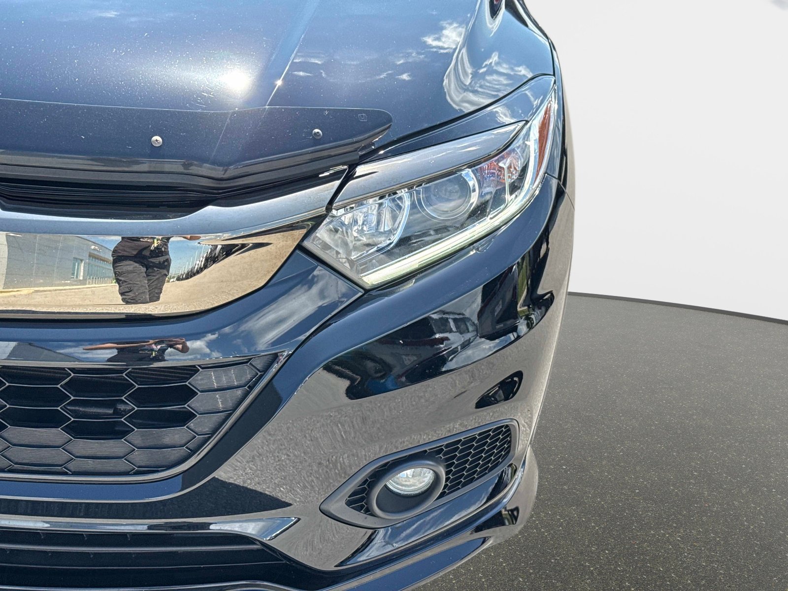 Used 2022 Honda HR-V Sport image 10