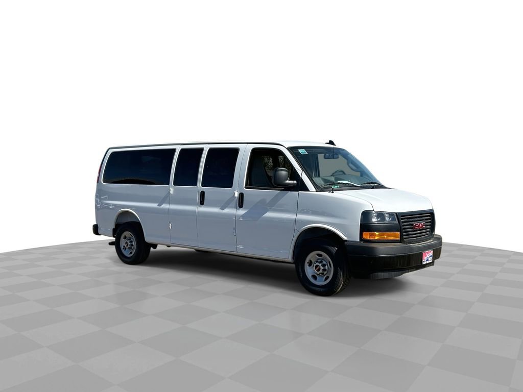 New 2025 GMC Savana 3500 LS image 2