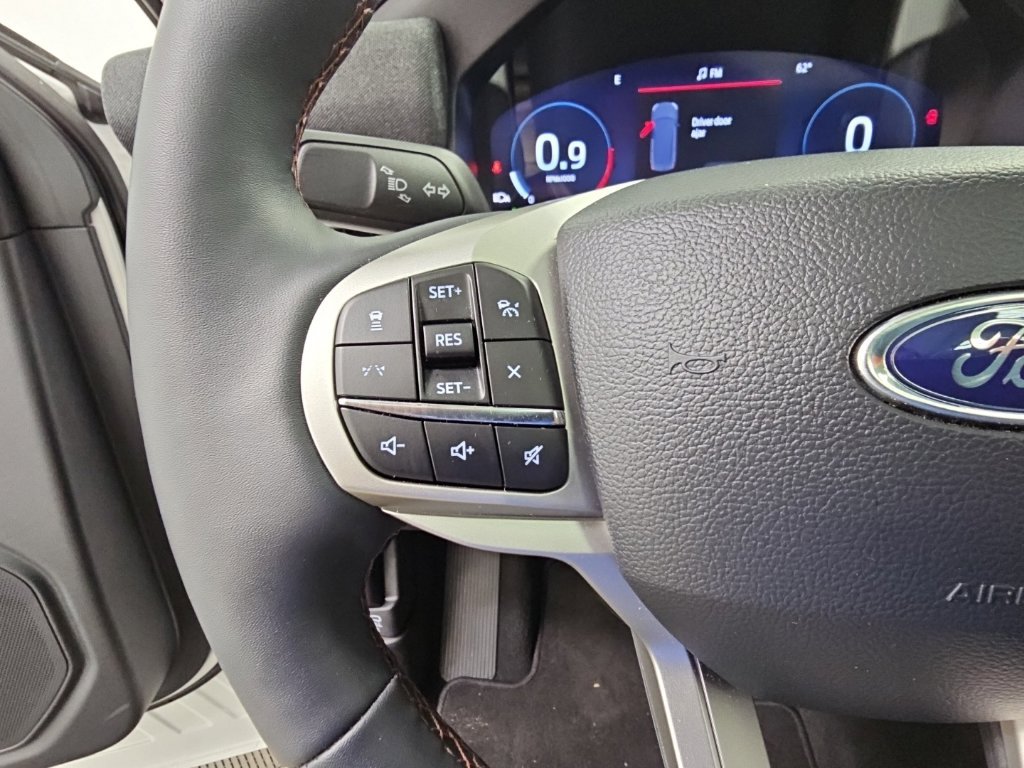 Used 2026 Ford Explorer Active w/ Active Comfort Package AWD/4WD image 27