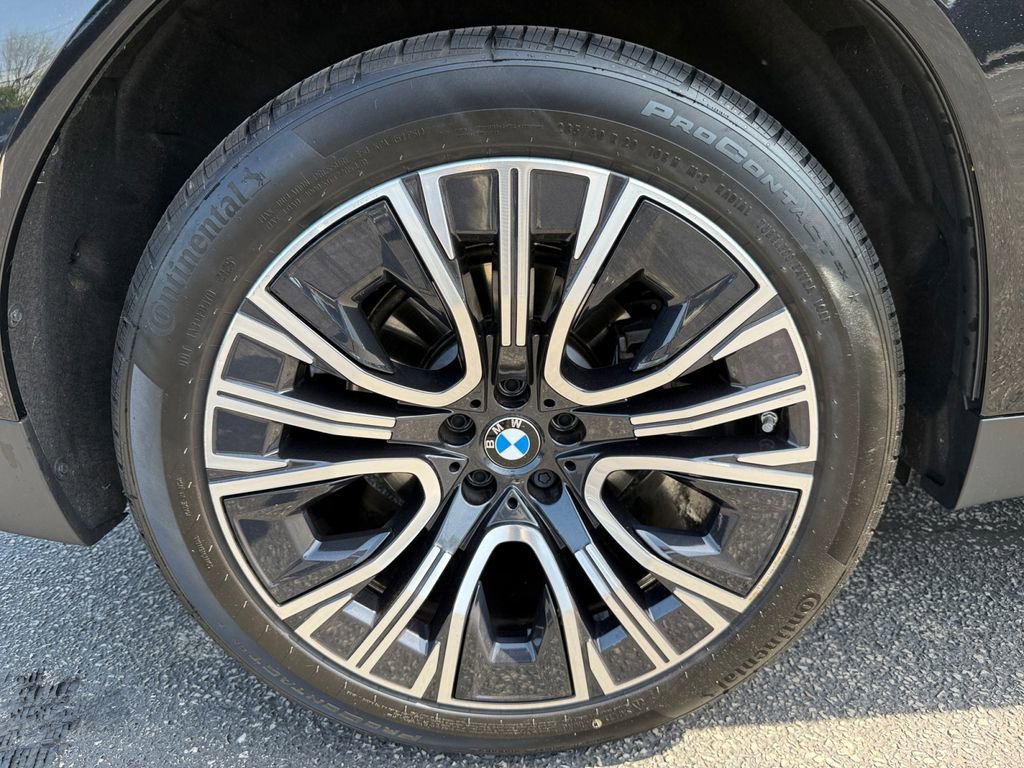 Certified 2025 BMW X3 xDrive30i w/ Premium Package AWD/4WD image 17