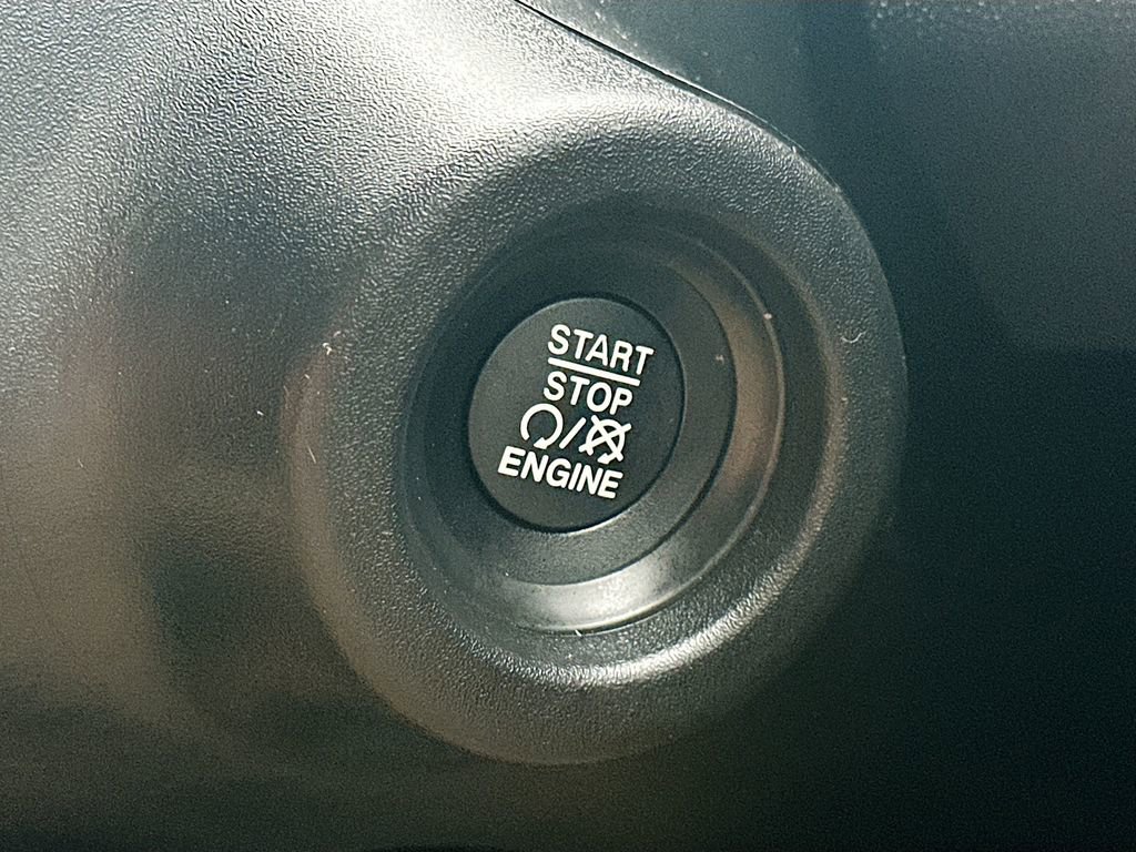 Used 2024 RAM ProMaster 3500 w/ Delivery Van Package image 27