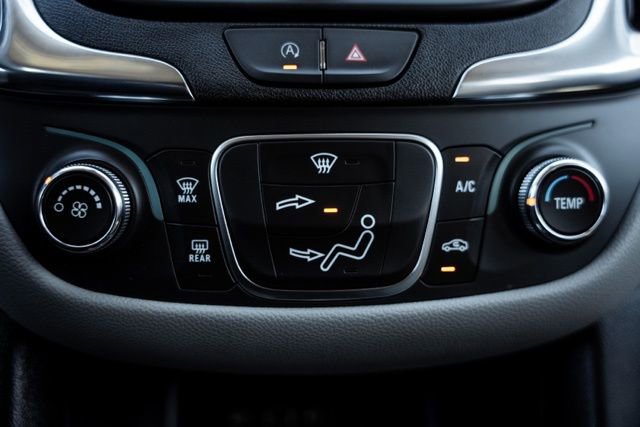 Used 2023 Chevrolet Equinox LT AWD/4WD image 21