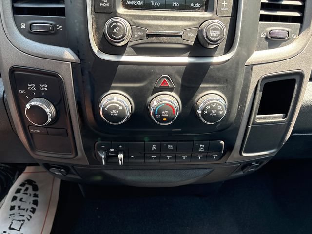 Used 2018 RAM 2500 Tradesman w/ Chrome Appearance Group AWD/4WD image 16