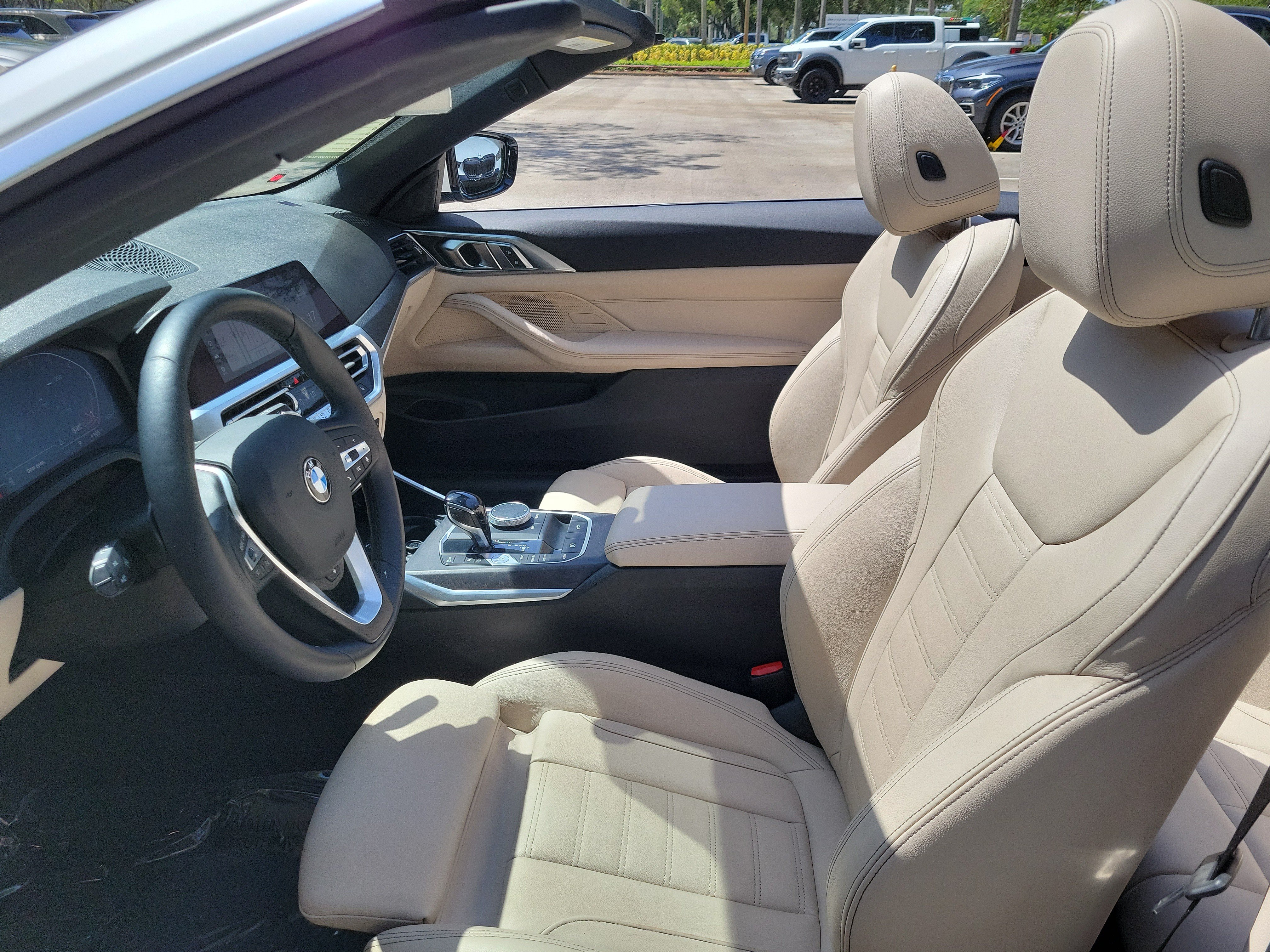 Used 2021 BMW 430i Convertible RWD image 11