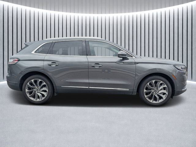 Certified 2022 Lincoln Nautilus Reserve w/ Equipment Group 201A image 2