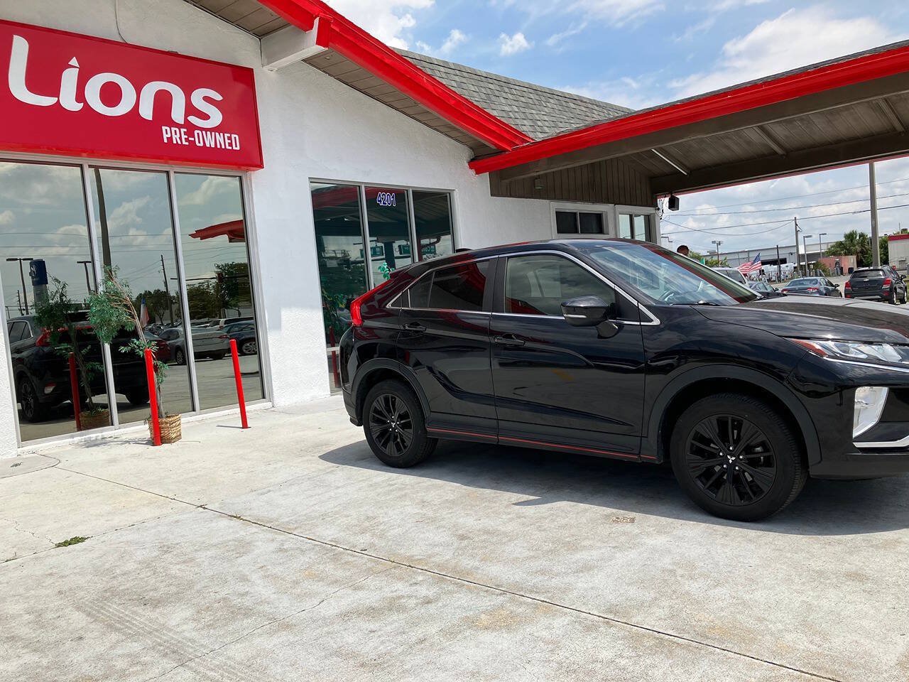 Used 2018 Mitsubishi Eclipse Cross LE AWD/4WD image 9