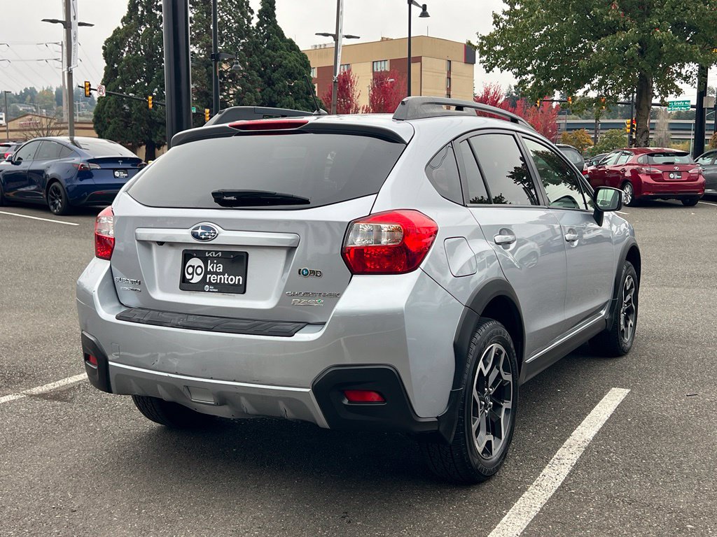 Used 2016 Subaru Crosstrek 2.0i Premium AWD/4WD image 5