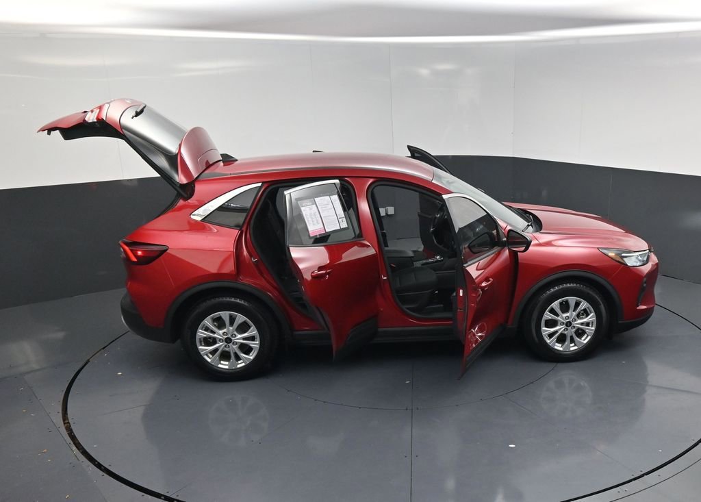 Used 2023 Ford Escape Active FWD image 24