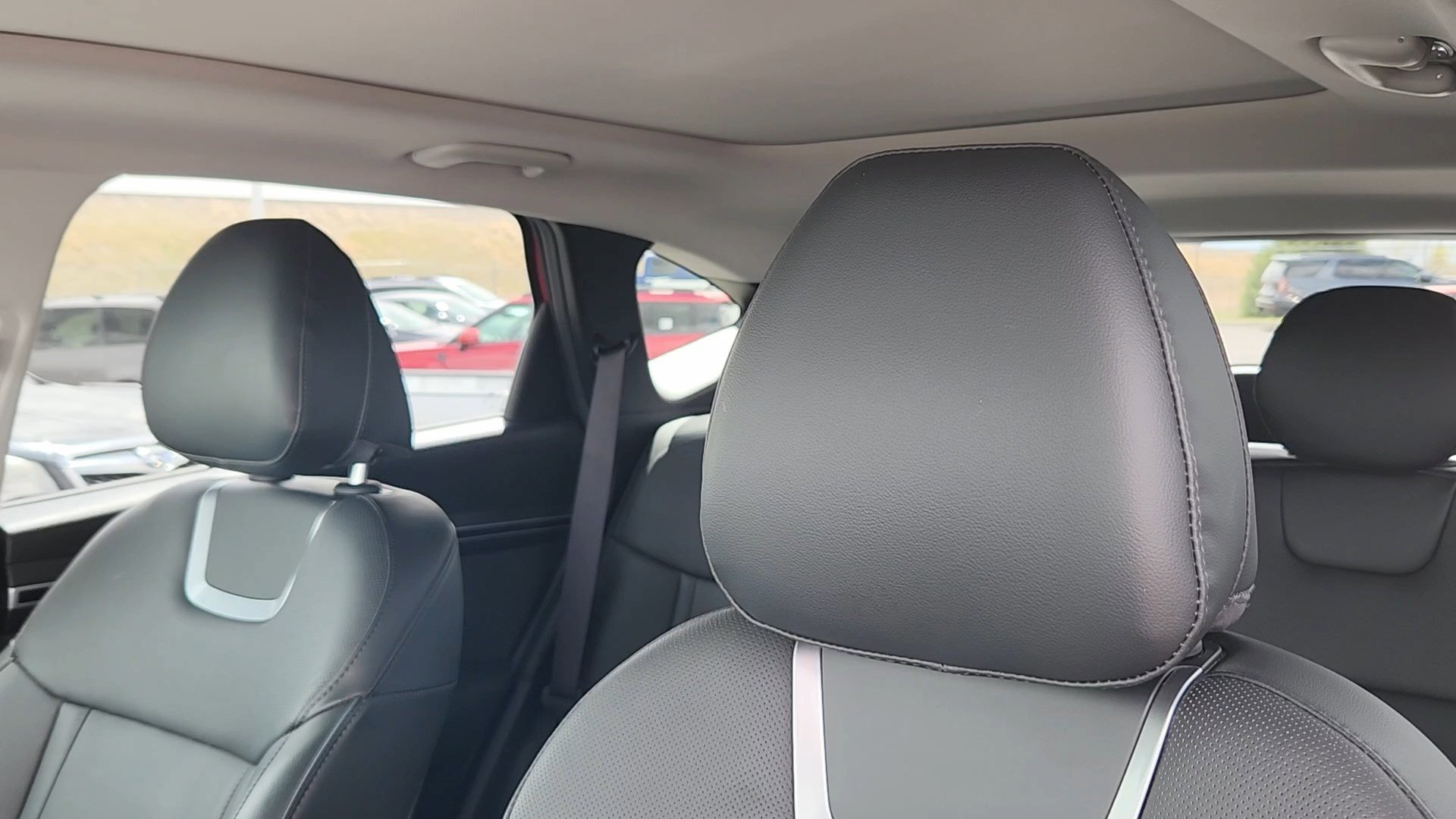 Certified 2023 Hyundai Tucson Limited w/ Cargo Package image 9