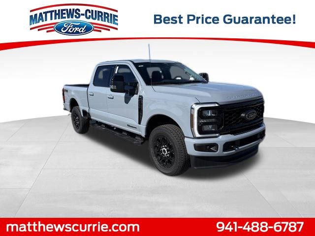 New 2025 Ford F250 Lariat w/ Black Appearance Package