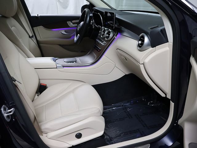 Certified 2022 Mercedes-Benz GLC 300 4MATIC image 36
