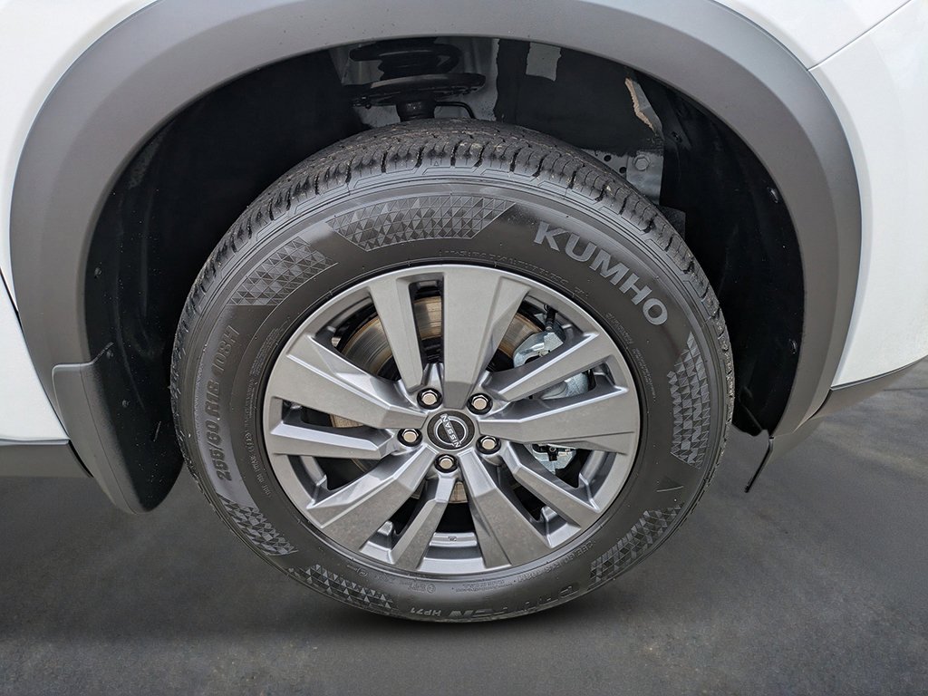 New 2026 Nissan Pathfinder SV FWD image 9