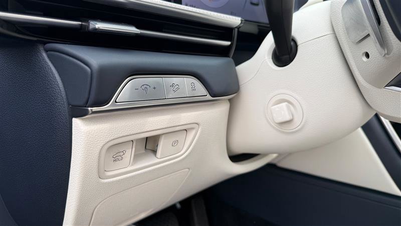 Used 2025 Genesis GV80 3.5T Prestige image 15