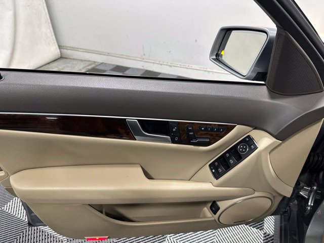 Used 2013 Mercedes-Benz C 300 4MATIC Sedan image 14