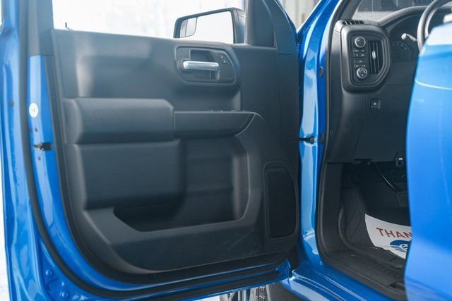 New 2026 Chevrolet Silverado 1500 Custom w/ Turbomax Blackout Package image 39