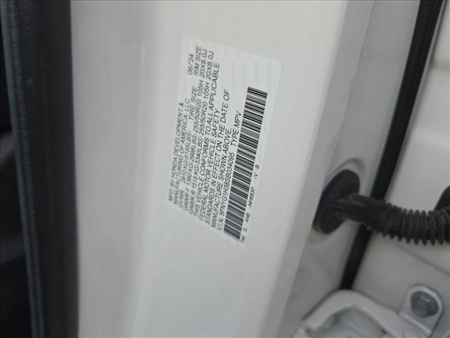 Used 2025 Honda Pilot Sport image 24