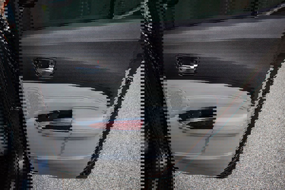 Used 2015 Acura TLX V6 w/ Technology Package image 19