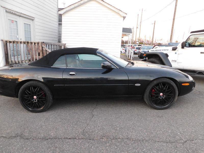 Used 2002 Jaguar XK8 Convertible RWD image 7