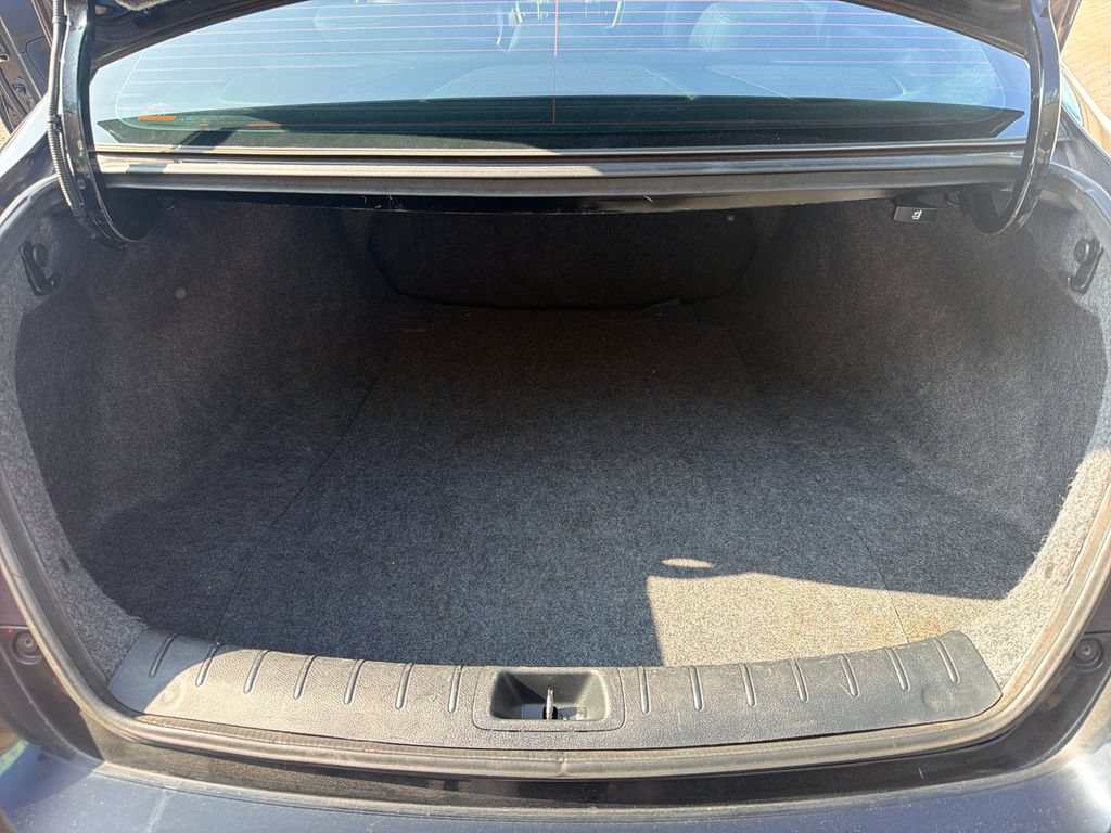 Used 2015 Honda Accord EX-L image 17