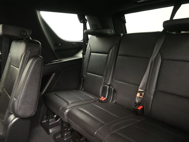 Used 2022 Chevrolet Tahoe LT w/ Luxury Package image 18