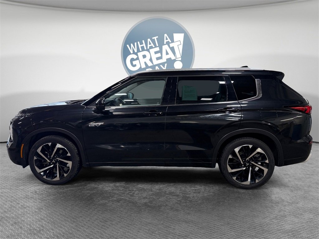 Used 2023 Mitsubishi Outlander SEL image 7