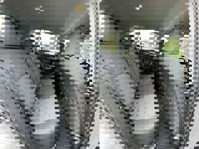 Used 2021 Toyota RAV4 XLE image 23