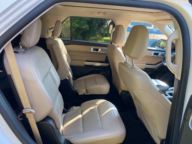 Used 2021 Ford Explorer Limited w/ Hybrid Equipment Group 310A RWD image 31