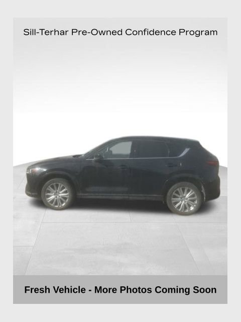 Used 2023 MAZDA CX-5 Signature image 1