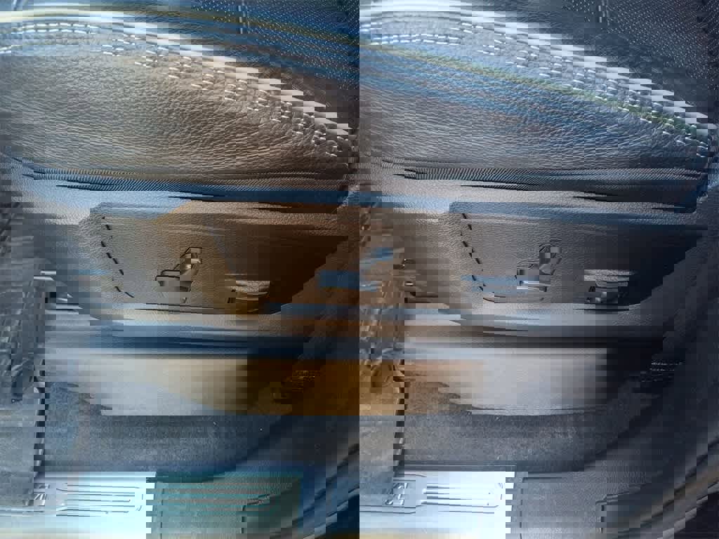 Used 2021 RAM 3500 Limited image 12