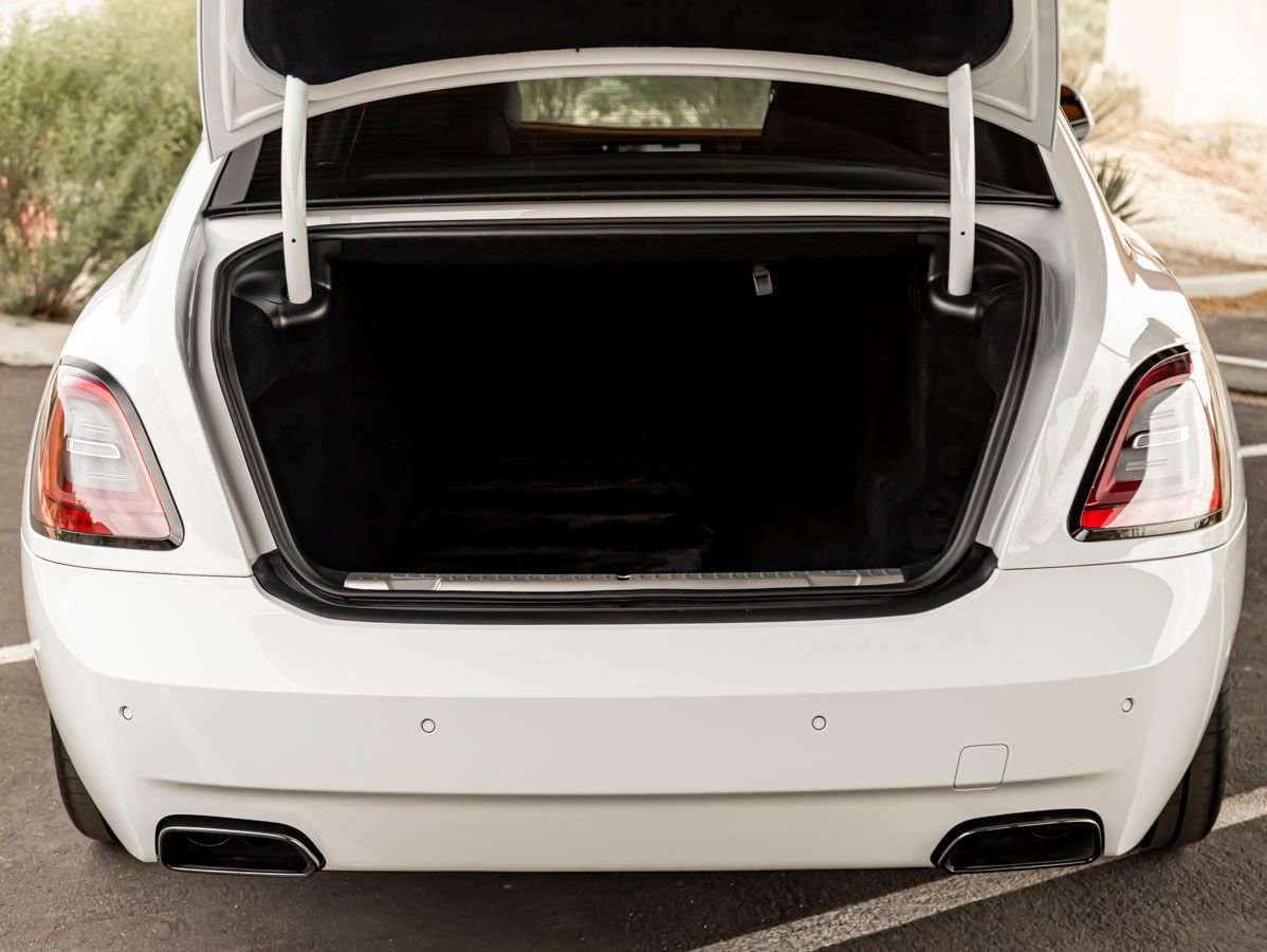 Certified 2023 Rolls-Royce Ghost Black Badge w/ Black Badge Ghost Package image 29