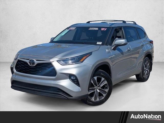 Used 2021 Toyota Highlander XLE